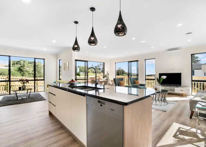  at 40 Matahae DR, Flat Bush, Auckland