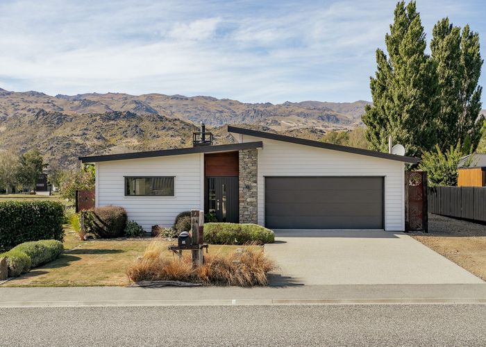  at 54 Stratford Drive, Mount Pisa, Cromwell, Central Otago, Otago