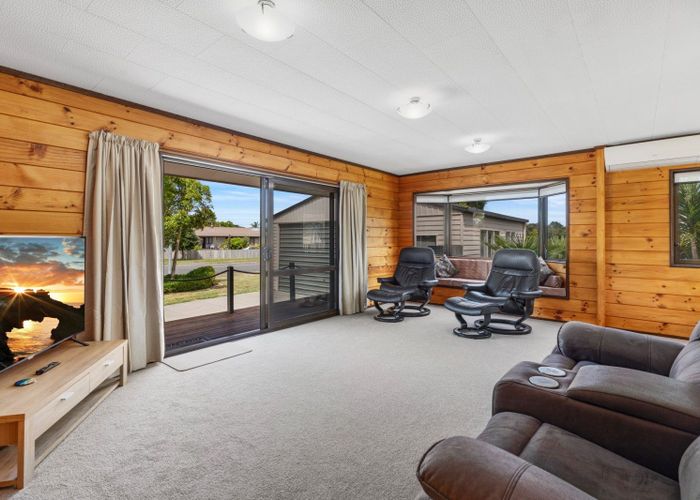  at 41 Topaz Drive, Papamoa Beach, Papamoa