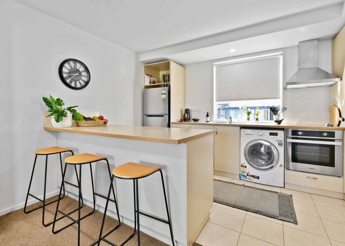  at 5 Opito Way, East Tamaki, Manukau City, Auckland