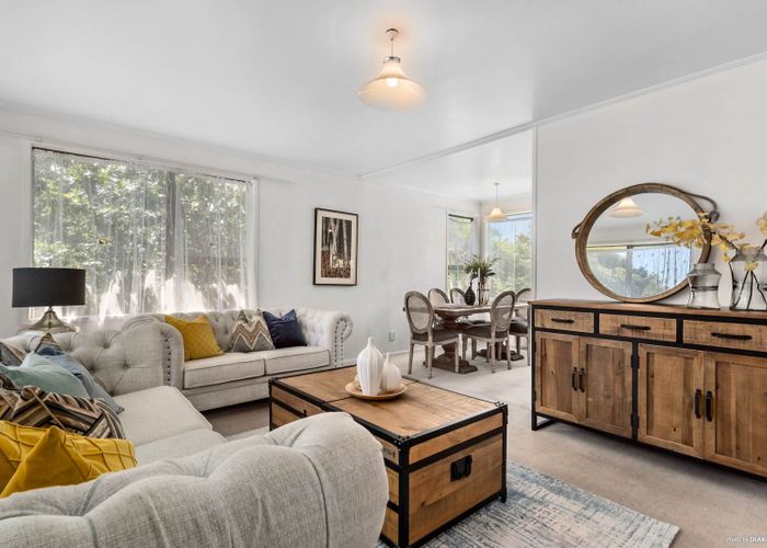  at 10 Kern Place, Manurewa, Auckland