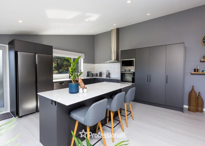  at 83 Mount Marua Way, Mount Marua, Upper Hutt, Wellington