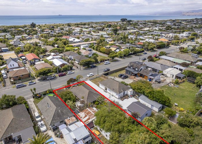  at 104 Estuary Road, South New Brighton, Christchurch