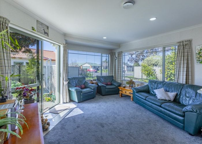  at 12 Flemington Place, Taradale, Napier