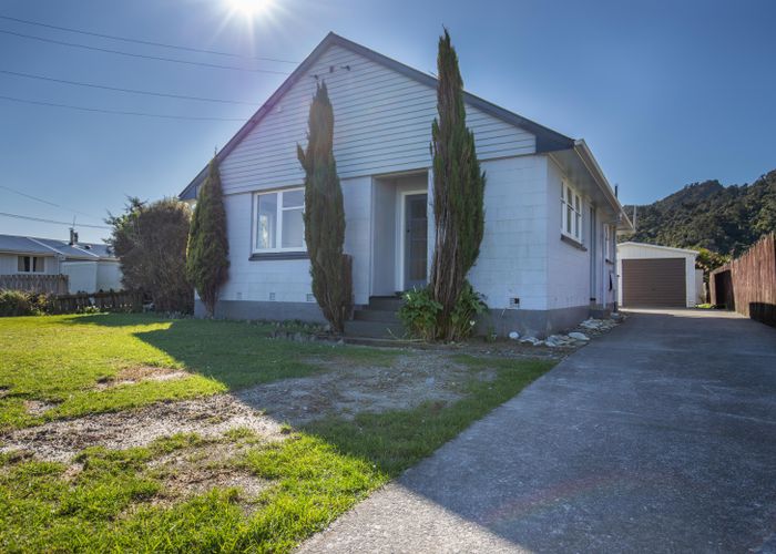  at 9 Wickes Street, Cobden, Greymouth