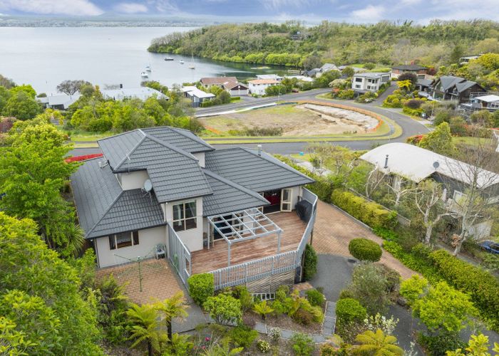  at 19 Te Urunga Place, Acacia Bay, Taupo, Waikato