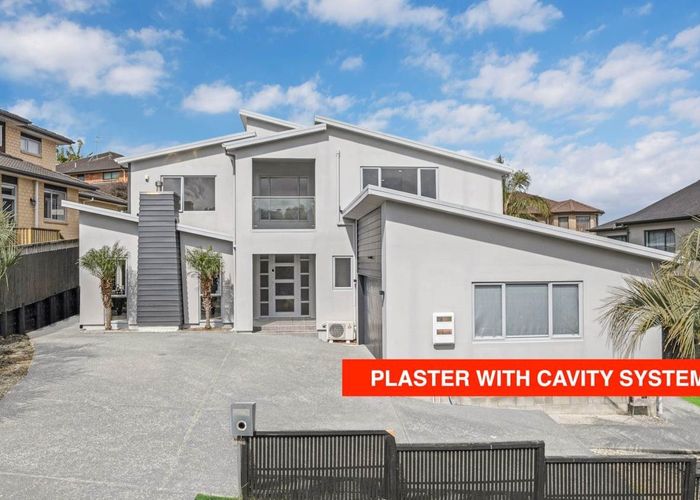  at 14 Springvale Drive, Fairview Heights, Auckland