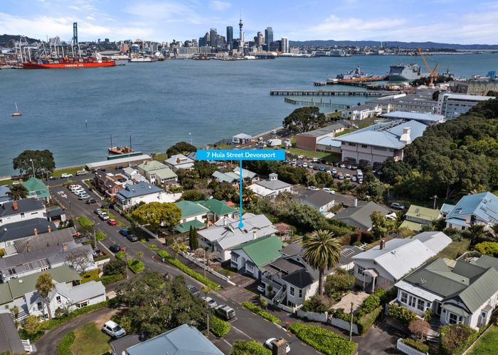  at 7 Huia Street, Devonport, Auckland
