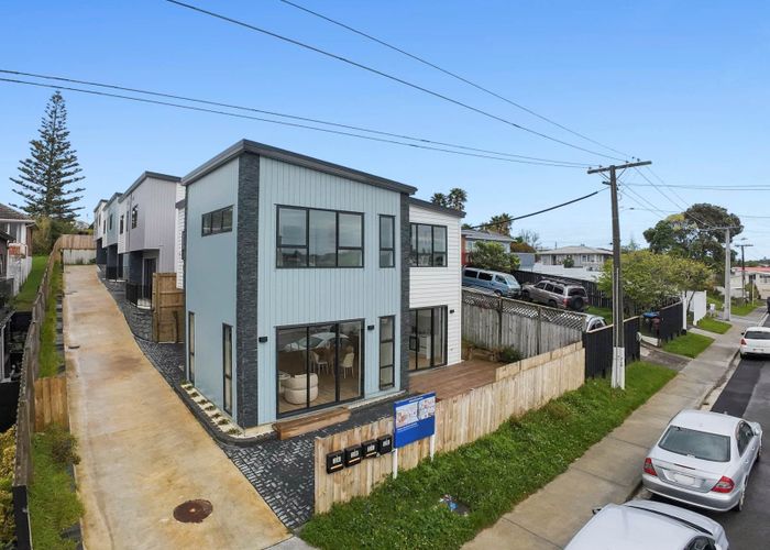  at 22 Marshall Laing Avenue, Mount Roskill, Auckland City, Auckland