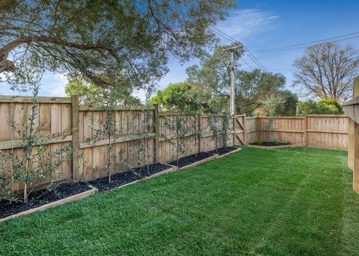  at 35 Hobson Drive, Panmure, Auckland City, Auckland