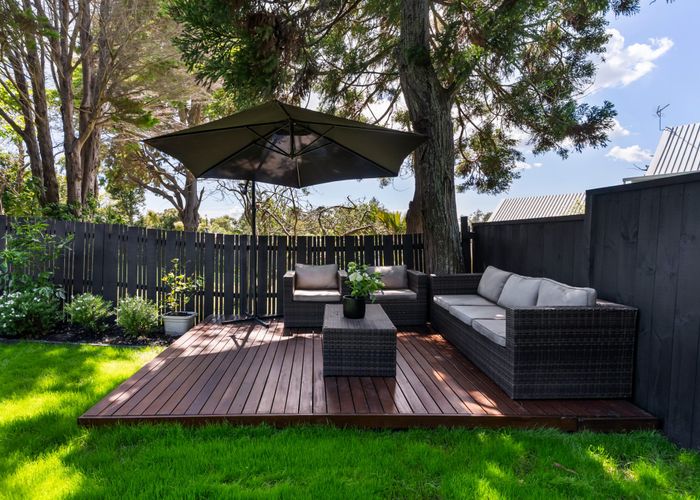  at 1/24 Golf Road, New Lynn, Auckland