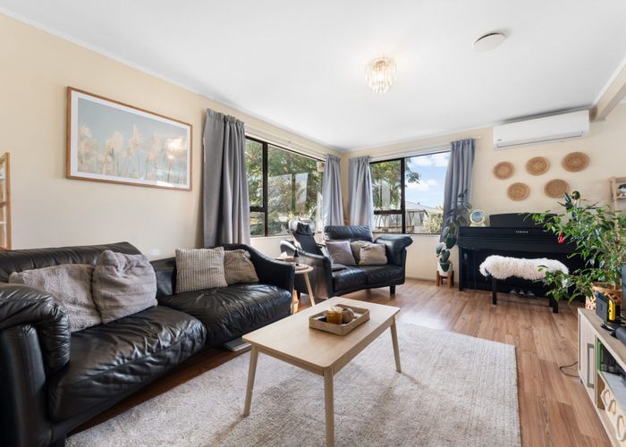  at 7 Elisa Lane, Ranui, Auckland