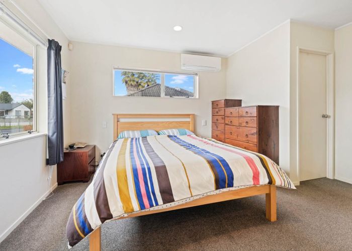  at 49 De Quincey Terrace, Highland Park, Auckland