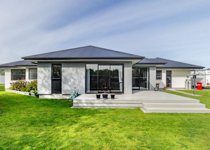  at 21 Weld Street, Levin, Levin