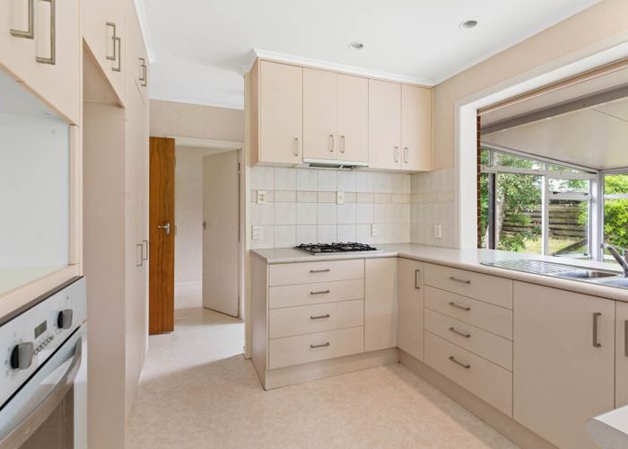  at 5 Gerwyn Place, Pakuranga Heights, Auckland