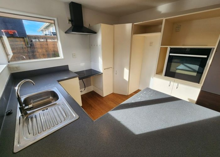  at 1/77  Fairfield Avenue, Addington, Christchurch City, Canterbury