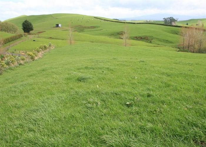  at 688 Bristol Road, Waitui, Inglewood