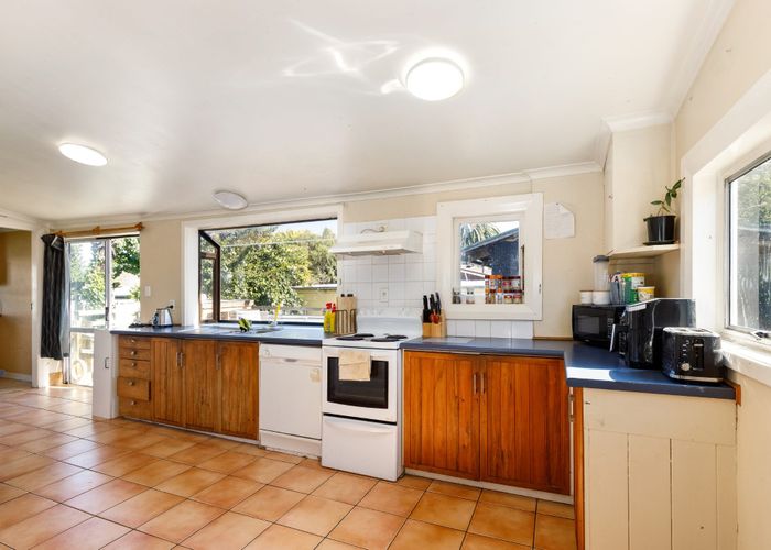  at 13 Graham Street, Blenheim