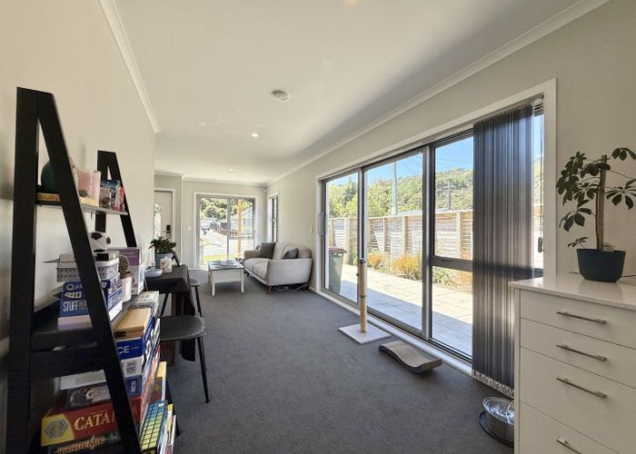  at 4b Horoeka Street, Stokes Valley, Lower Hutt, Wellington