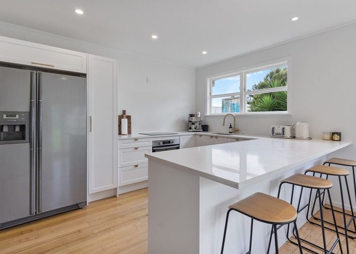  at 24 Gill Avenue, Te Atatu Peninsula, Auckland