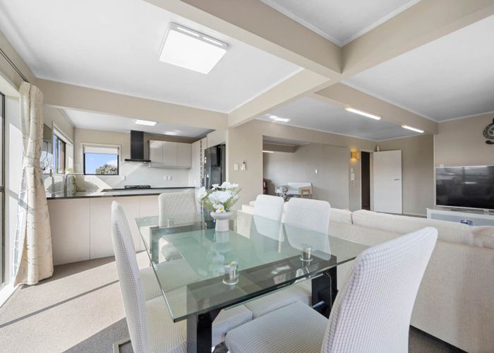  at 28 Luton Avenue, Sunnyhills, Manukau City, Auckland