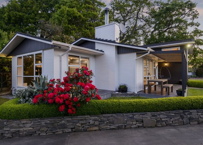 For sale 10 Archdall Place, Avonhead, Christchurch City, Canterbury