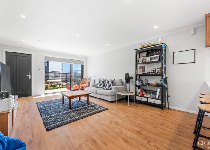  at 9 Desert Gold Lane, Wallaceville, Upper Hutt