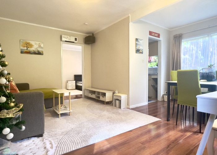  at 4/29 Simkin Avenue, Saint Johns, Auckland City, Auckland