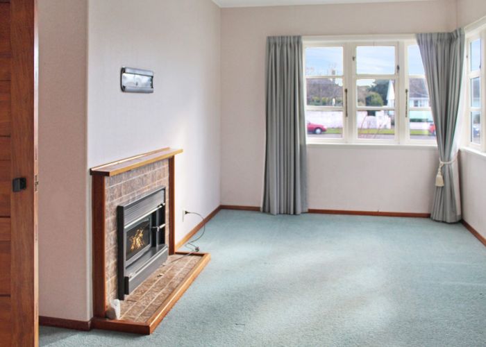  at 64 Manson Street, Terrace End, Palmerston North, Manawatu / Whanganui