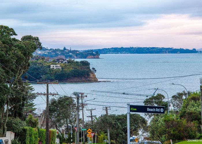  at 10 Kowhai Road, Campbells Bay, Auckland