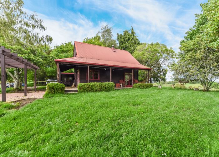  at 100 Gardner Valley Road, Upper Moutere, Tasman, Nelson / Tasman