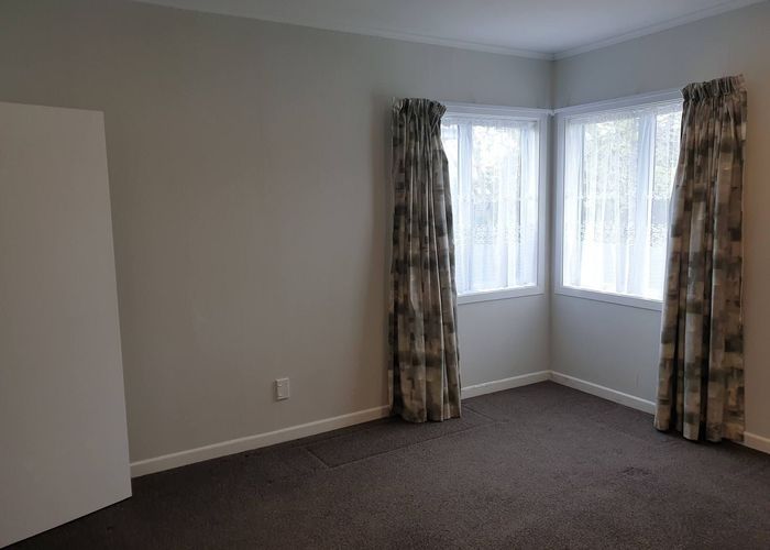  at 2/16 Cambridge Road, Manurewa, Manukau City, Auckland