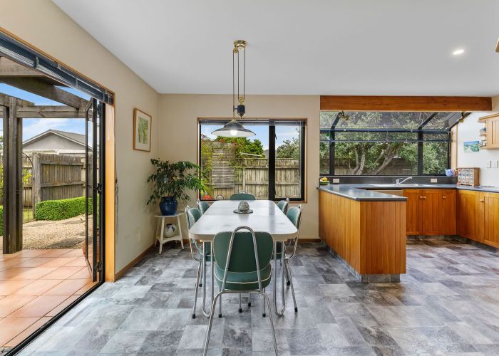  at 20 Malthouse Crescent, Brightwater, Brightwater