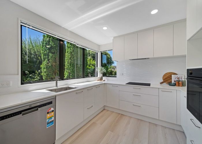  at 6 Sedgwick Way, Westmorland, Christchurch City, Canterbury