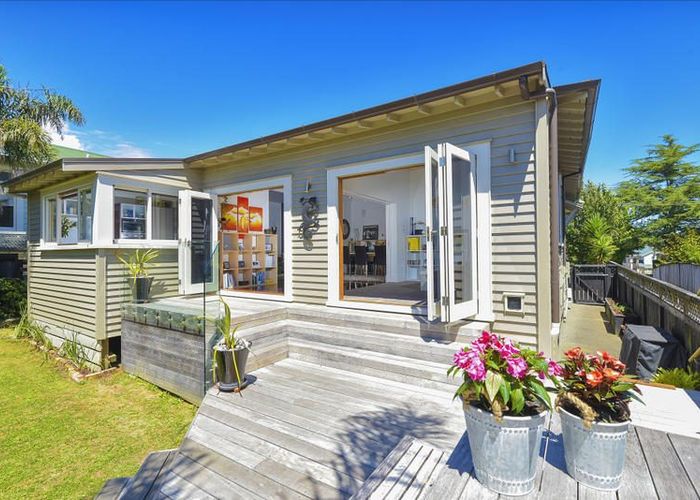  at 9 Marsden Avenue, Mount Eden, Auckland City, Auckland