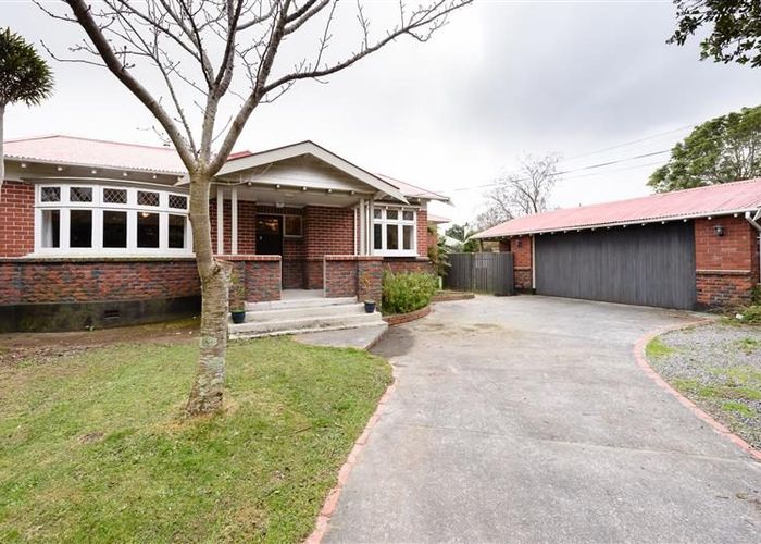  at 95 Pohutukawa Street, Woburn, Lower Hutt, Wellington