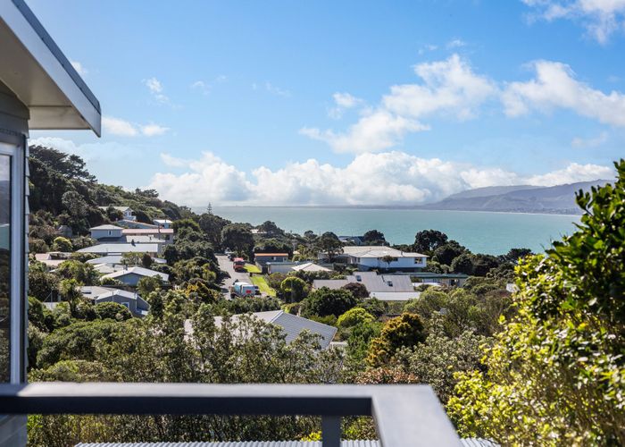  at 2 Raroa Place, Pukerua Bay, Porirua
