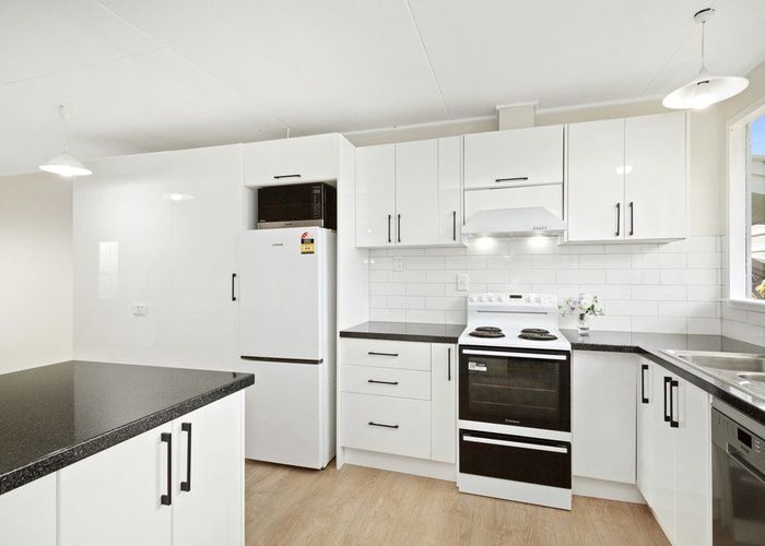  at 37A Colchester Crescent, Newlands, Wellington
