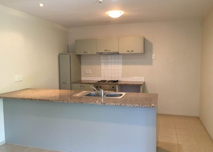  at 22/124 Stancombe Road, Flat Bush, Manukau City, Auckland