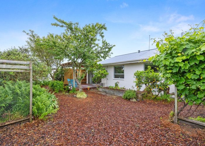  at 7B Kawau Crescent, Bromley, Christchurch City, Canterbury