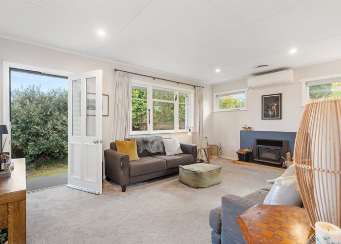  at 77 Kent Street, Carterton, Carterton, Wellington