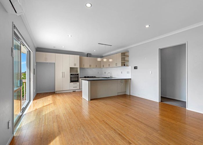  at 44 Namsan Close, Albany, North Shore City, Auckland