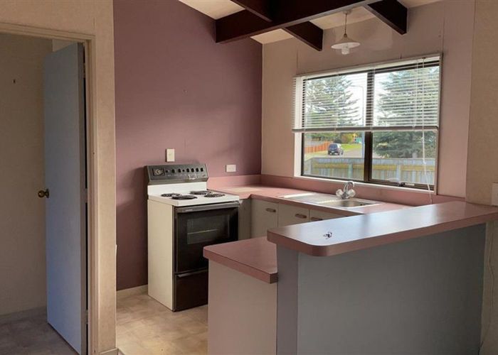  at 76 Treadwell Street, Springvale, Whanganui, Manawatu / Whanganui