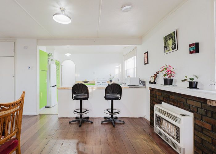  at 262 Tremaine Avenue, Highbury, Palmerston North