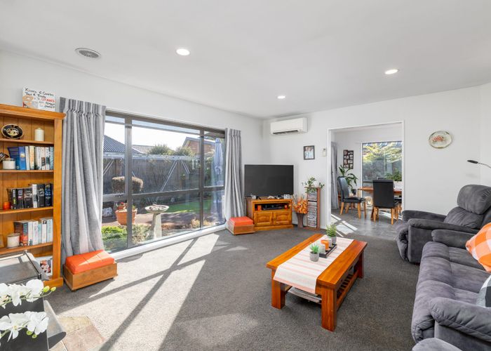  at 493b Greers Road, Bishopdale, Christchurch City, Canterbury