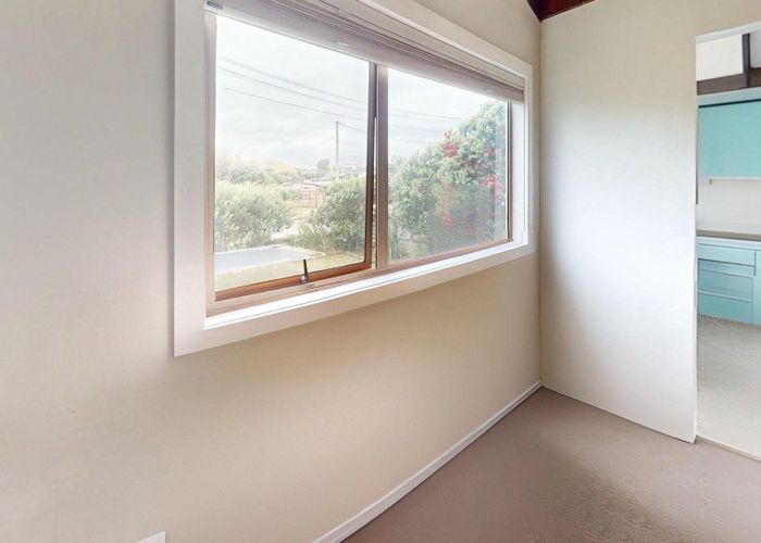  at 2b Marine Parade, Otaki Beach, Kapiti Coast, Wellington