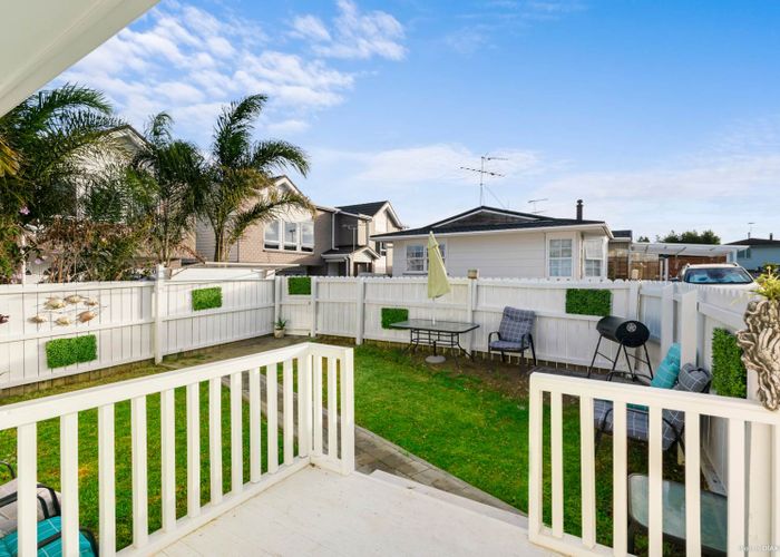  at 26 Chesley Place, Half Moon Bay, Auckland