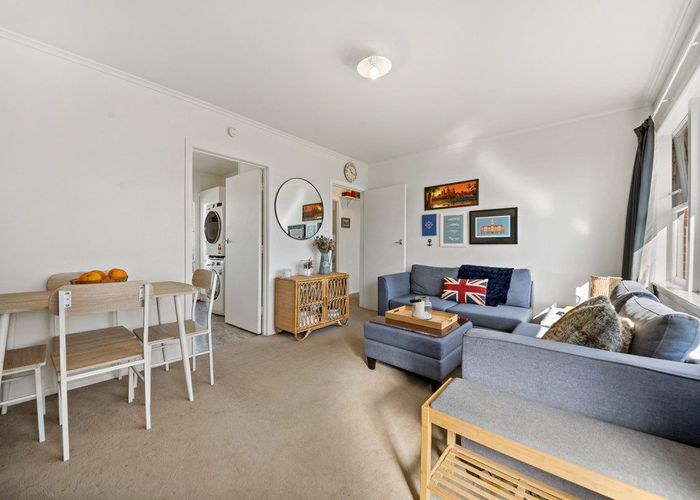  at 3/37A Mcintyre Road, Mangere Bridge, Auckland
