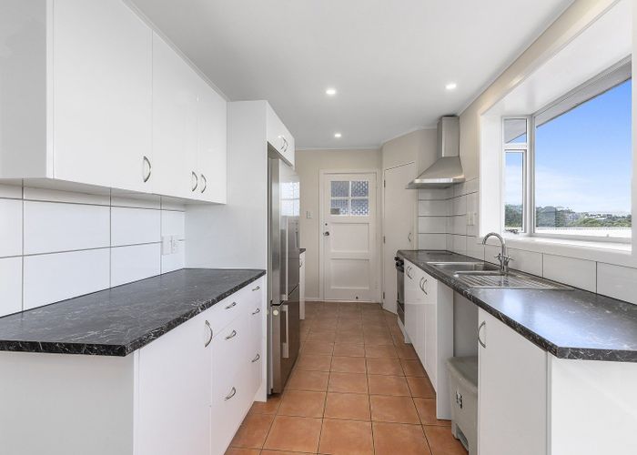  at 4 Aramoana Place, Maupuia, Wellington