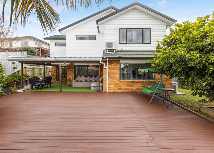  at 5 Staten Place, Mangere, Auckland